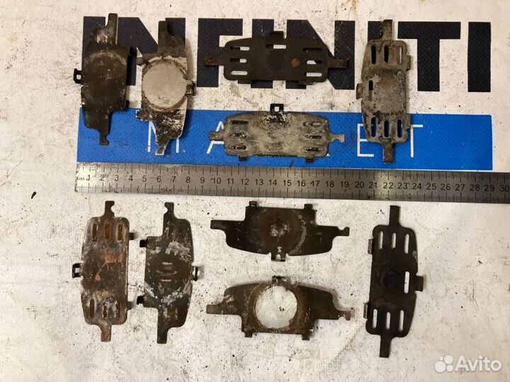 Пластины антискрипные комплект Infiniti