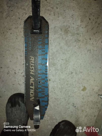 Трюковой самокат