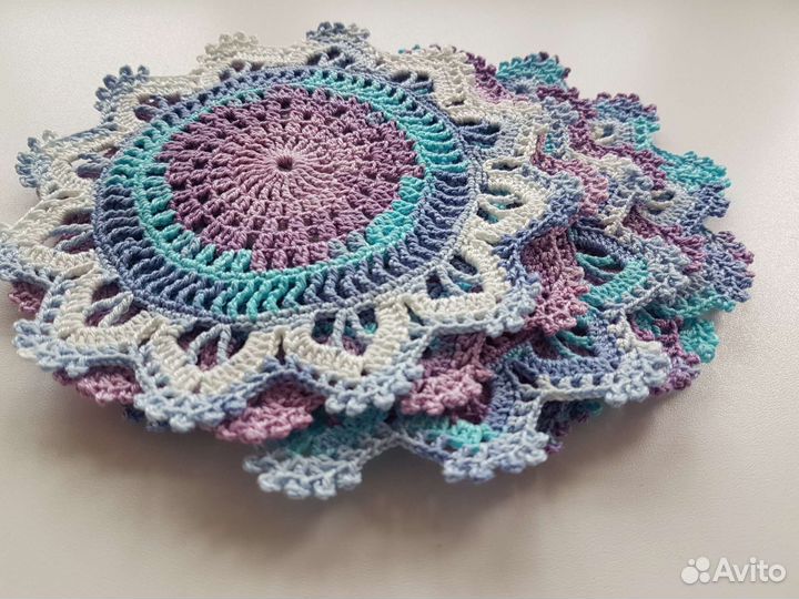 Салфетки подставки под горячее или цветы