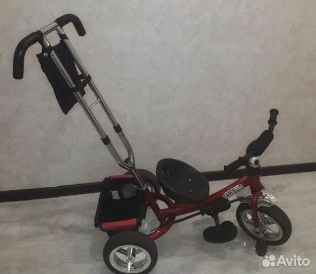 Велосипед с родительской ручкой