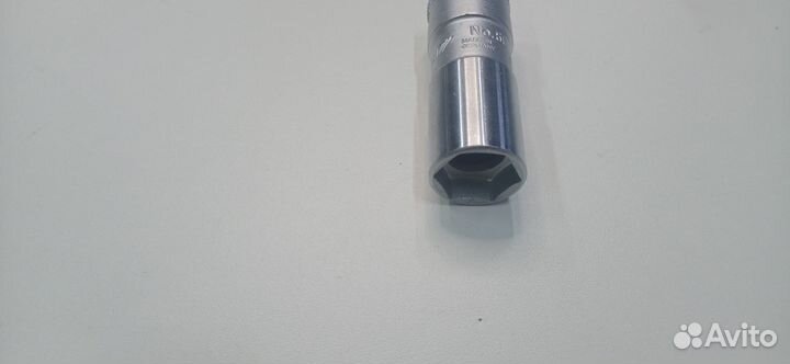 Головка свечная 18 мм квадрат 3/8