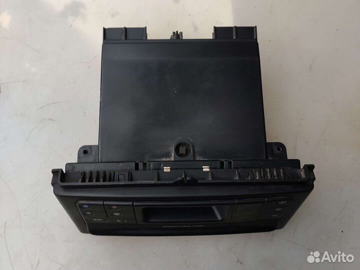 Блок управления климатом Рено лагуна 1