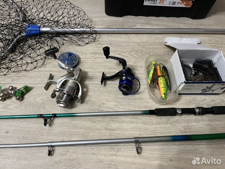 Набор удочек для рыбалки