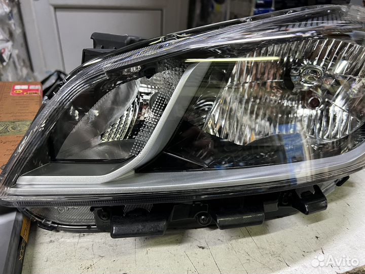 Фара 92101-H0000