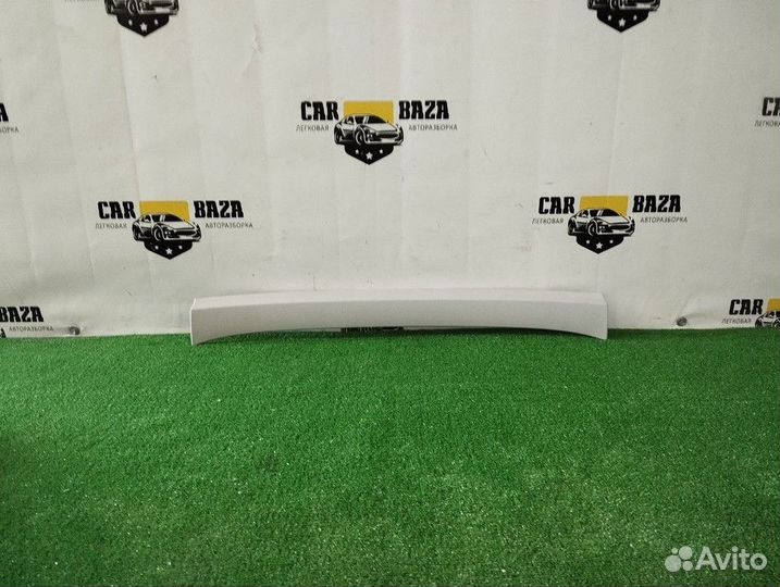 Обшивка потолка Volkswagen Golf