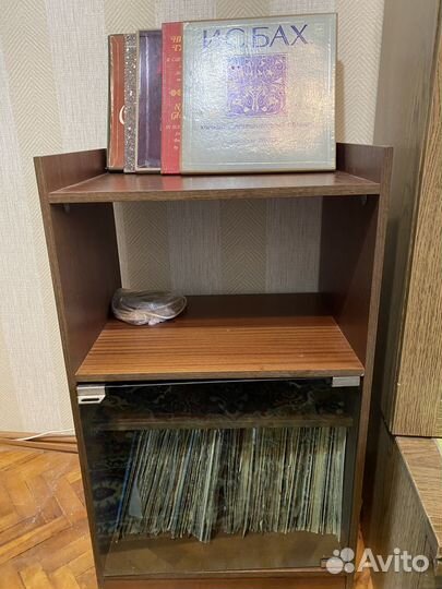 Подставка для винилового проигрывателя