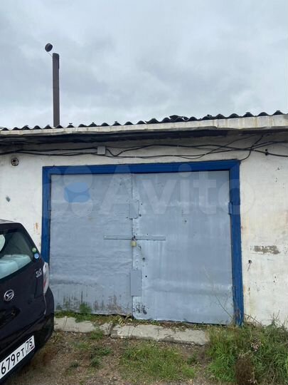 Гараж, > 30 м²