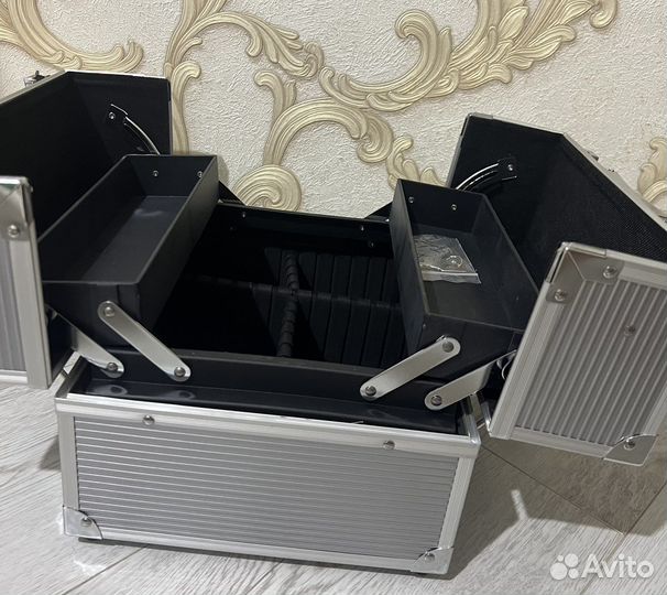 Бьюти кейс для косметики новый