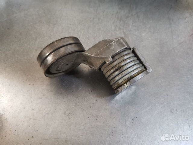 Натяжитель приводного ремня VAG 1,4 1,6 032145299A