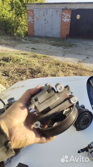 Насос гидроусилителя mazda 6 1.8 l8
