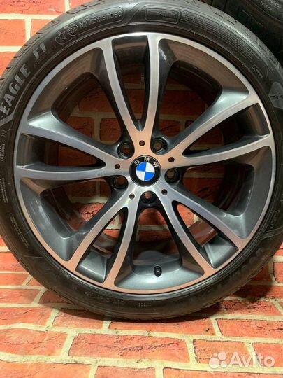 Оригинальные летние разноширокие колеса BMW R19 36