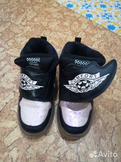 Детская одежда и обувь