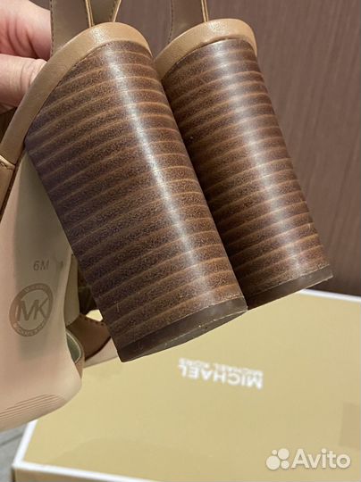 Michael kors босоножки 36