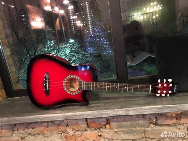 Гитара акустическая