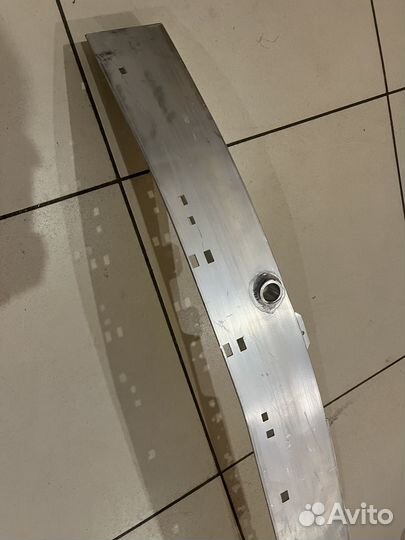 Усилитель переднего бампера Mercedes W213 W238