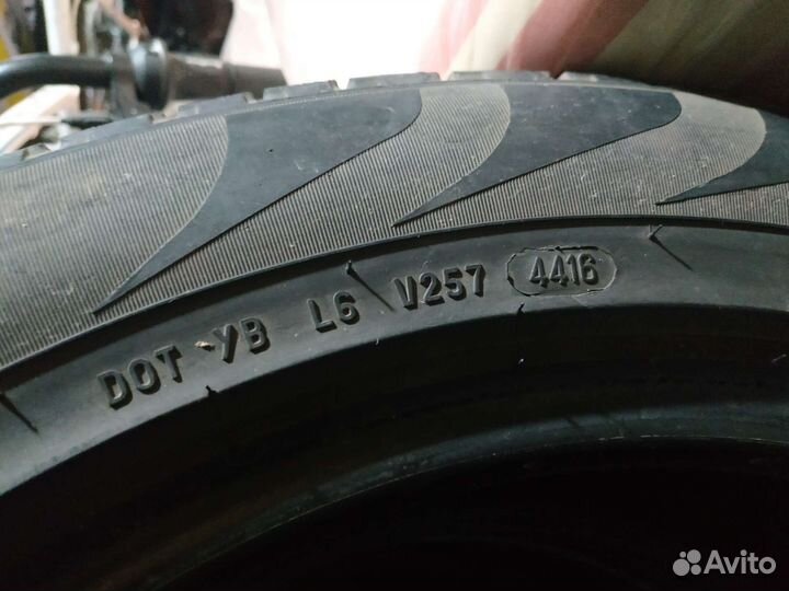 Pirelli Scorpion Verde All Season 215/60 R17 96V