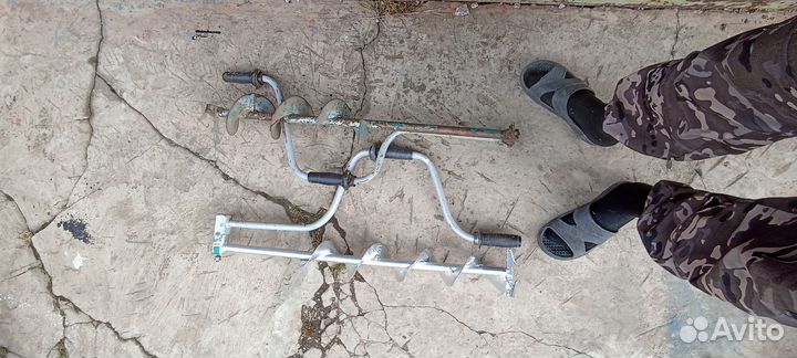 Ледоруб для рыбалки