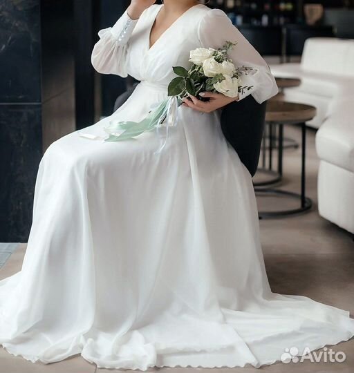 Свадебное платье новое 46 размер белое