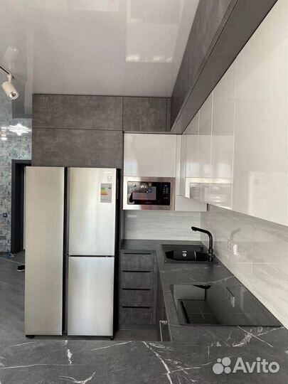 Кухня на заказ с профессиональной сборкой