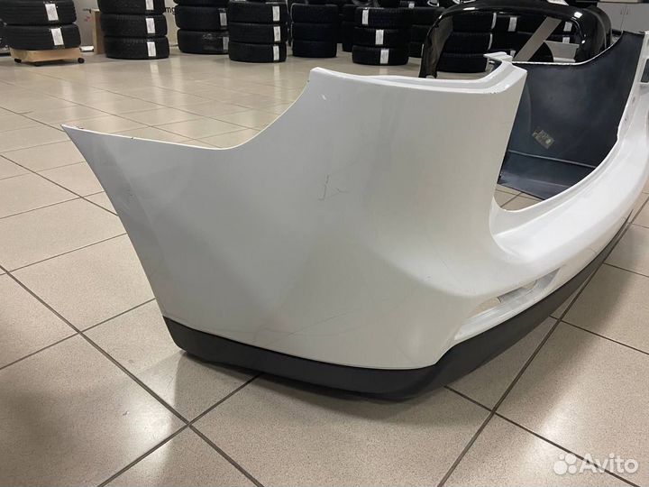 Бампер задний Mitsubishi Outlander 3