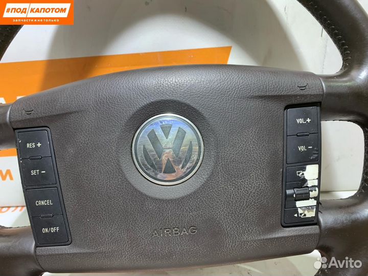 Руль Volkswagen Touareg 2005
