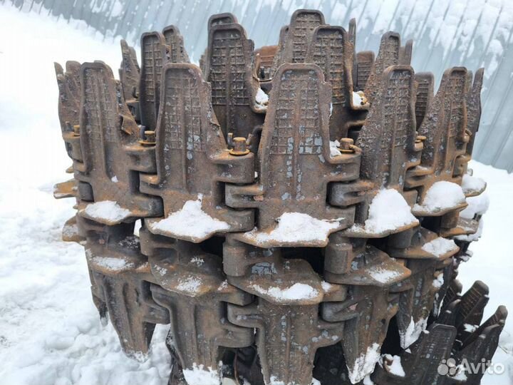 Гусеницы на болртник (торфяник ) дт-75