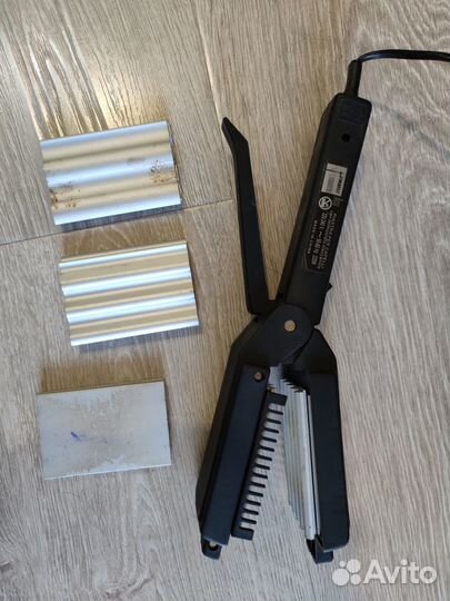 Парикмахерский утюжок для волос