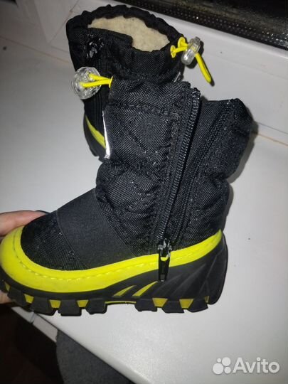 Зимние сапоги для мальчика 20/21