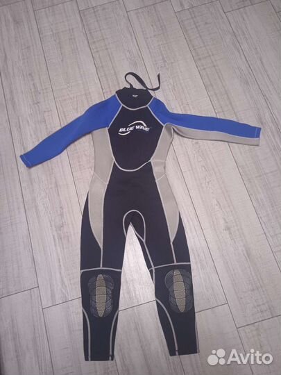 Гидрокостюм