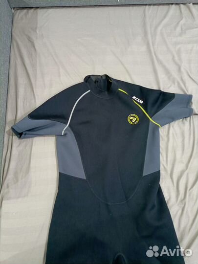 Гидрокостюм