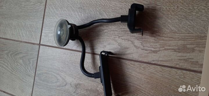 Держатель для телефона в машину