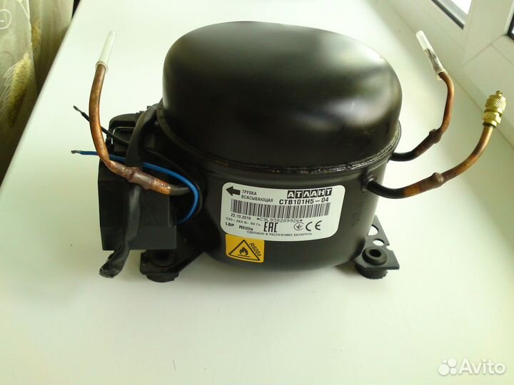 Компрессор холодильный 