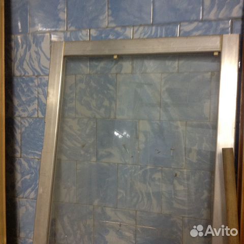 Дверь алюминиевая с коробкой