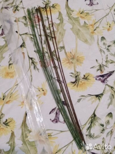 Гофро-бумага для поделок и проволока