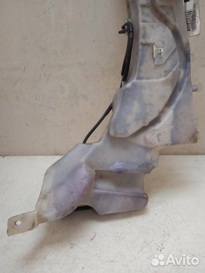 Бачок омывателя Ford Focus 2 хетчбэк 5-ти дв. hwda