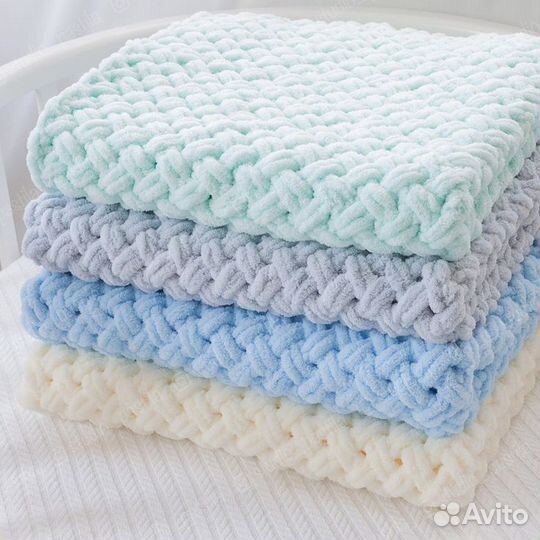 Плед детский вязаный ручная работа