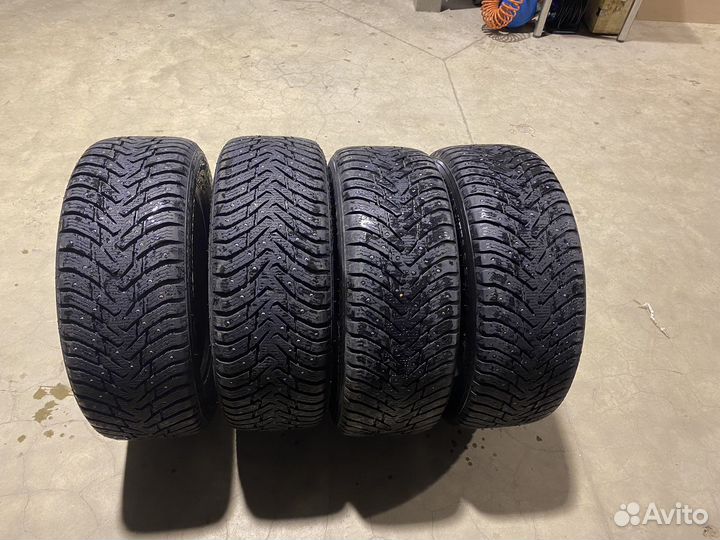 Nokian Tyres Hakkapeliitta 8 SUV 245/55 R19 107T