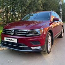 Volkswagen Tiguan 2.0 AMT, 2017, 112 700 км, с пробегом, цена 2 800 000 руб.