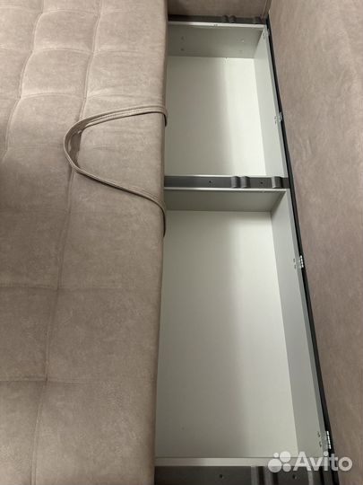 Большой угловой диван раскладной