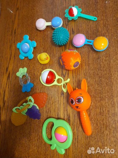 Игрушки погремушки