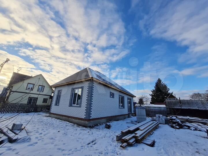 Дом 88 м² на участке 5 сот.