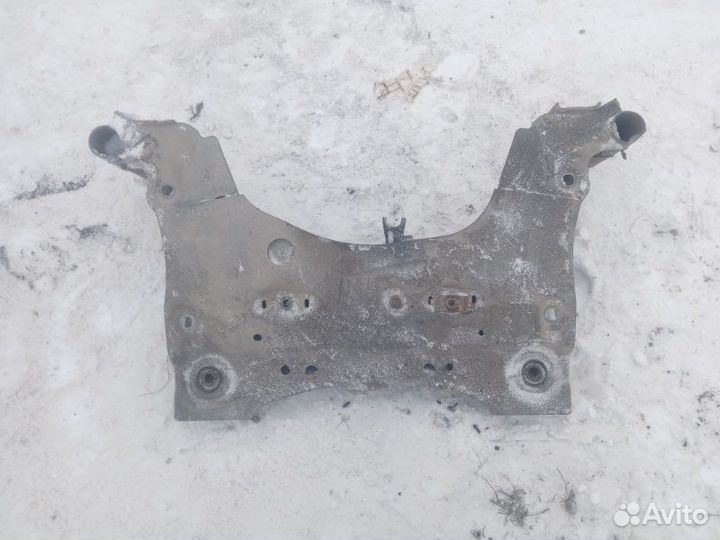 Подрамник Renault Megane 1 1999