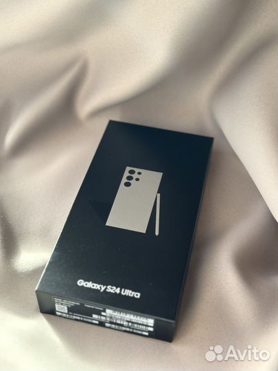 Samsung Galaxy S24 Ultra, 12/512 ГБ