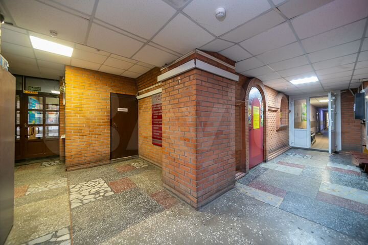 Офисные помещения на 4 этажах, 1545.7 м²