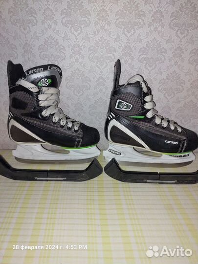 Коньки хоккейные 38 размер