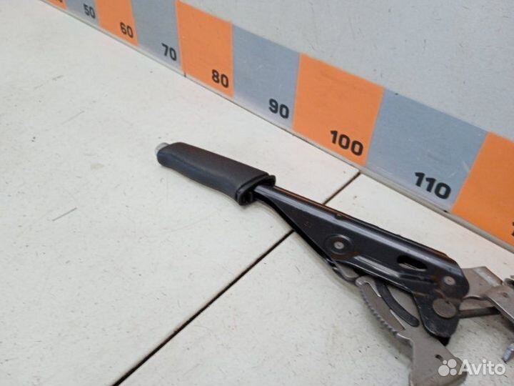 Рычаг стояночного тормоза Skoda Octavia A4 1.6