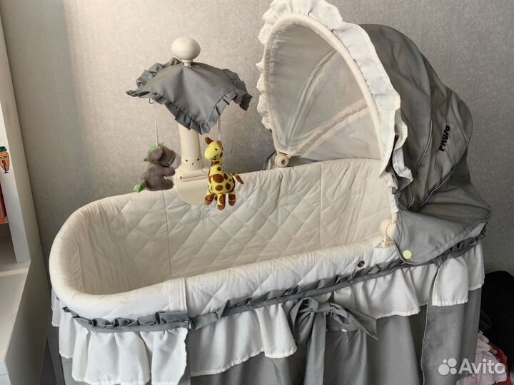 Кроватка люлька для новорождённых месяцев