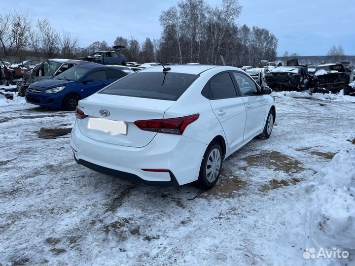 Hyundai Solaris 1.4 МТ, 2018, 200 000 км