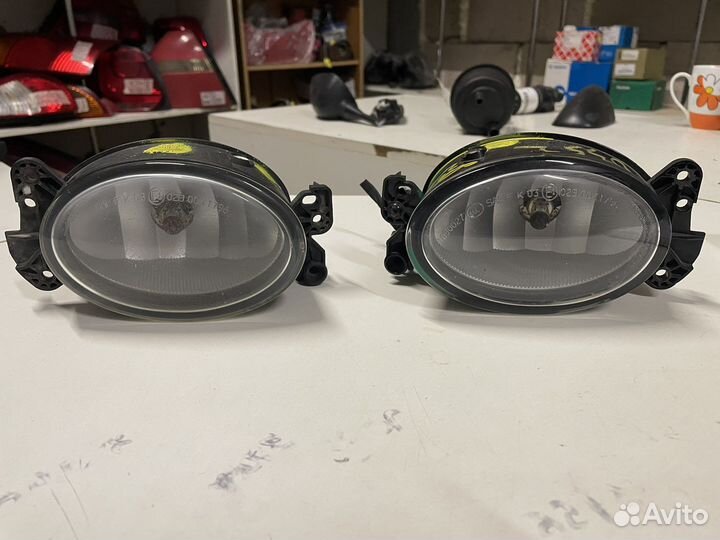 Фара противотуманная правая/левая MBenz GL-Class