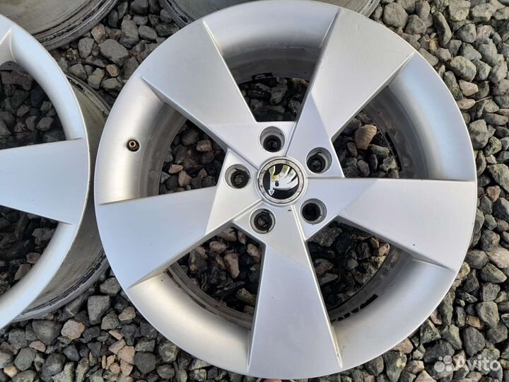 Диски skoda r17 оригинал